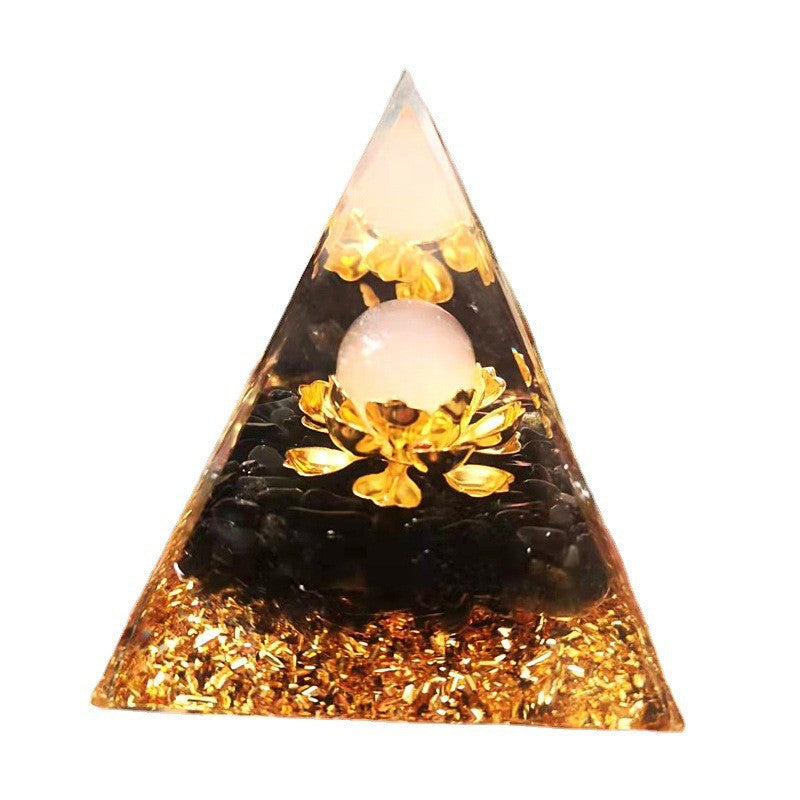 Crystal Pyramid(5CM)-QK4-37