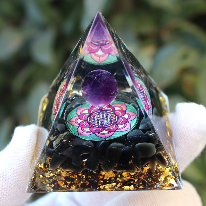 Crystal Pyramid Gravel drip resin home and office desktop decoration handicraft factory-5CM
