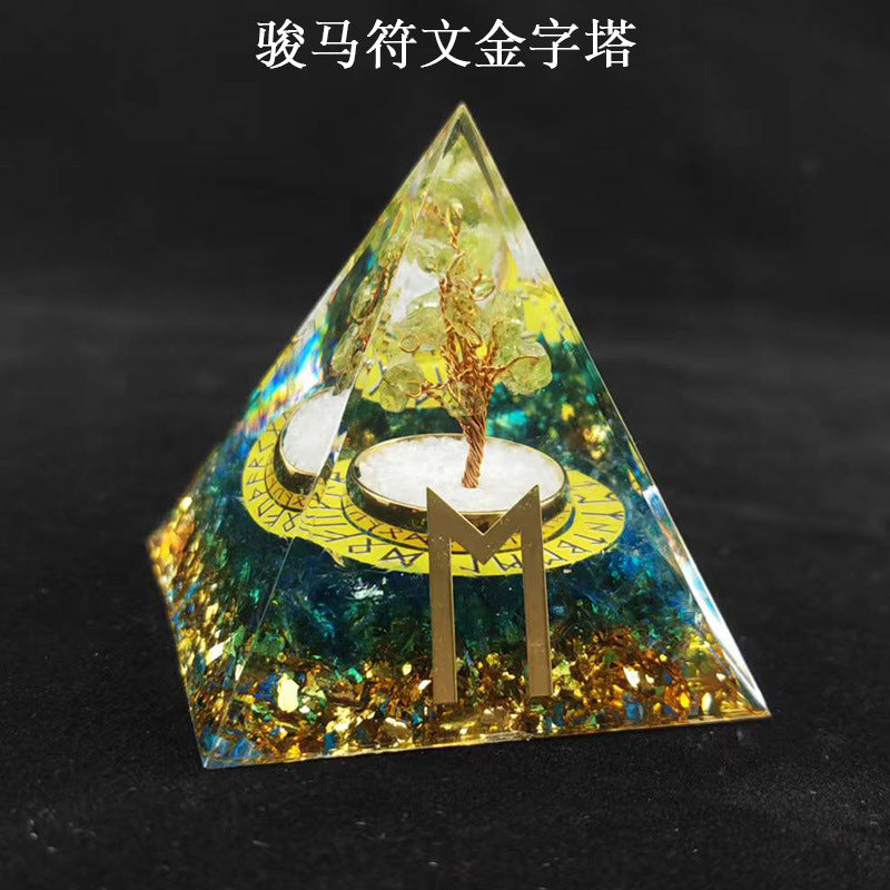 Crystal Pyramid(6CM)-24set
