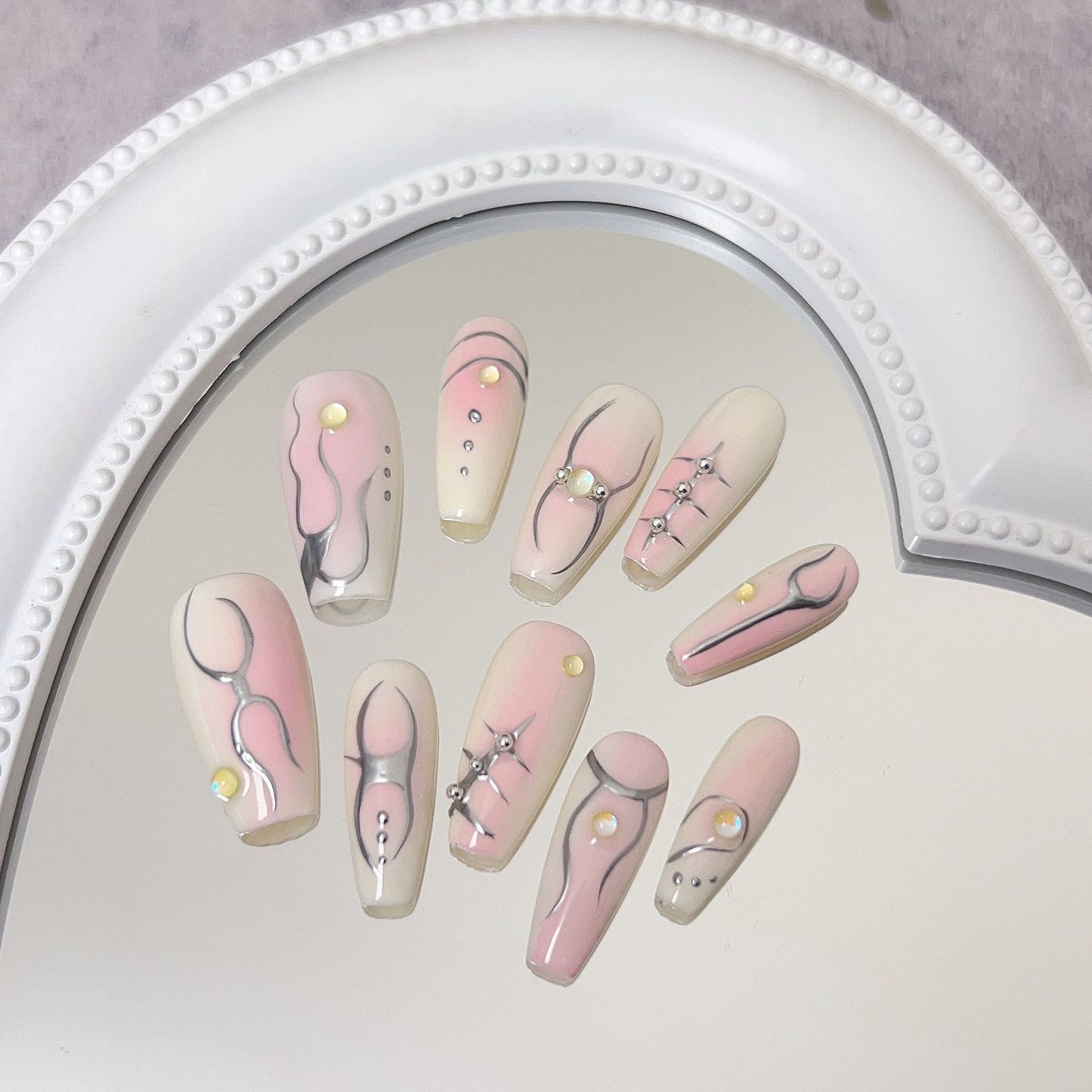 Press on nail-407