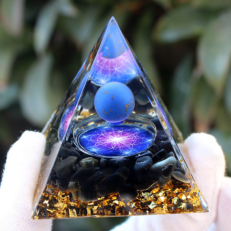 Crystal Pyramid Gravel drip resin home and office desktop decoration handicraft factory-5CM