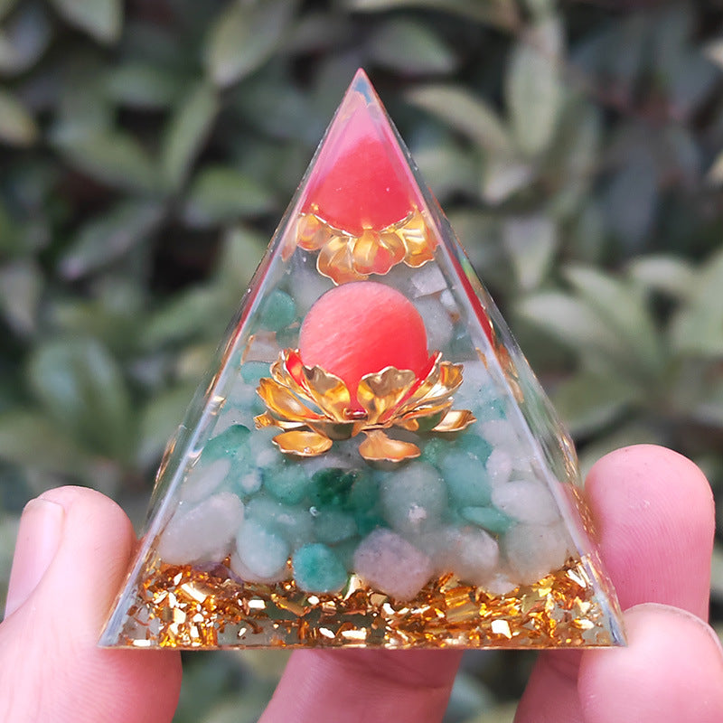 Crystal Pyramid(5CM)-QK4-37