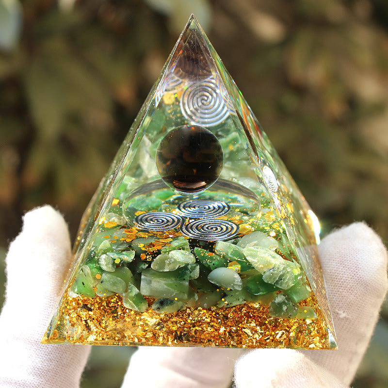 Crystal Pyramid Gravel drip resin home and office desktop decoration handicraft factory-5CM