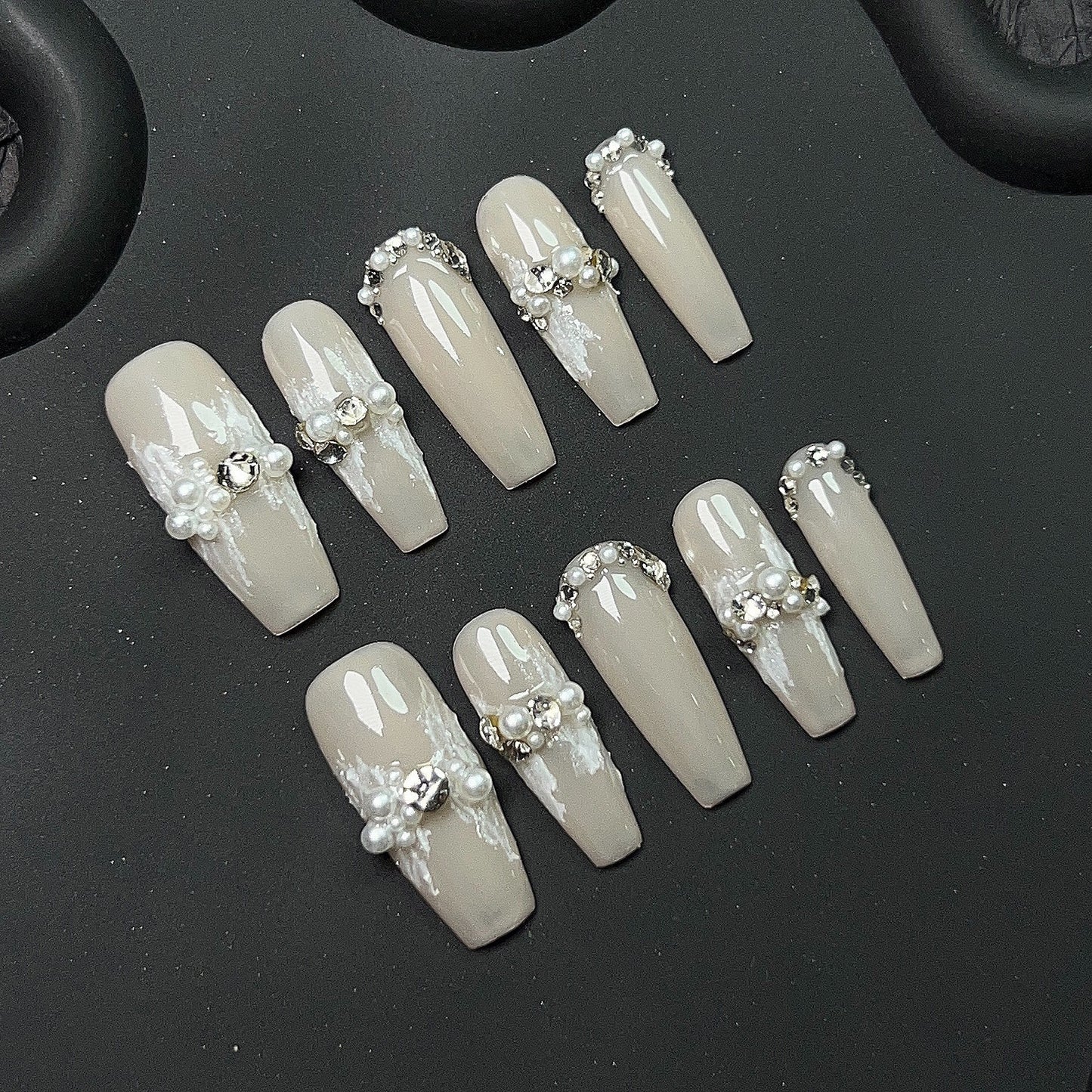 Press on nail-605