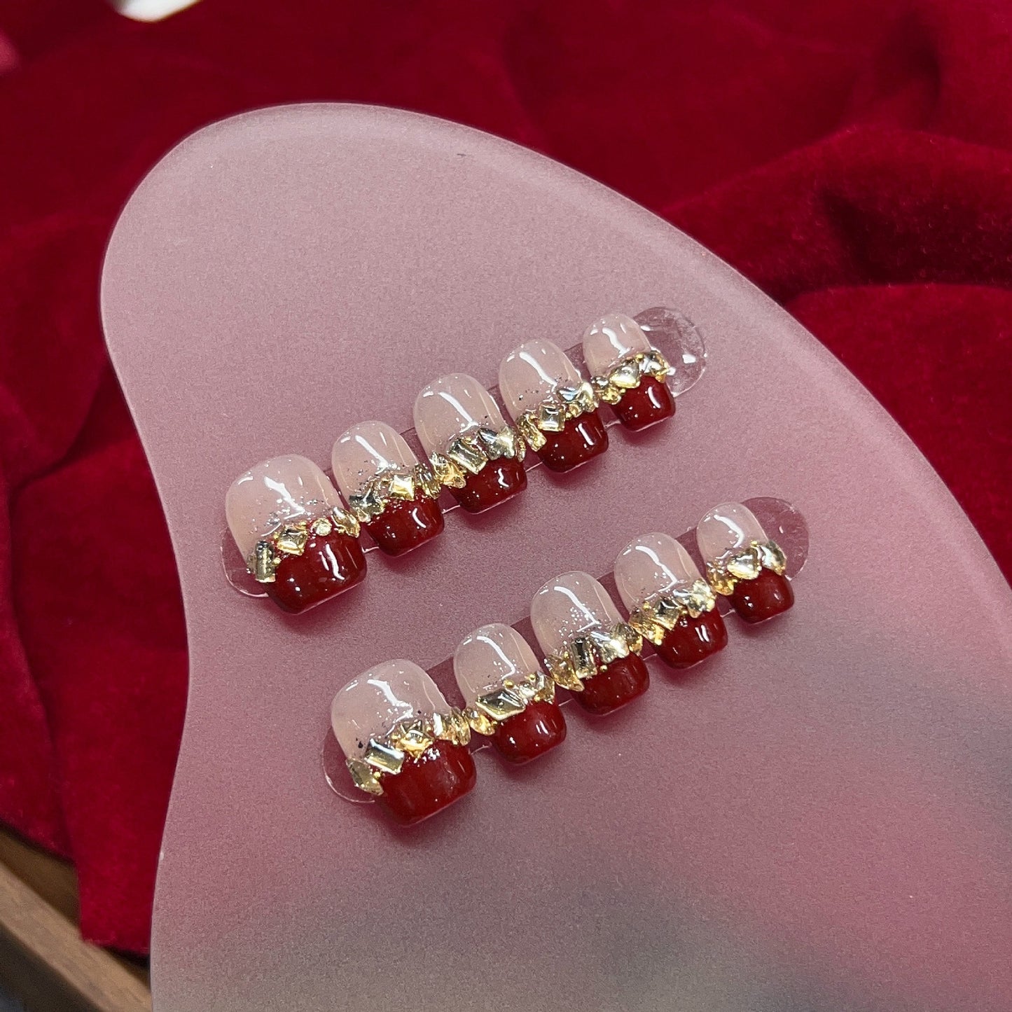 Press on nail-892