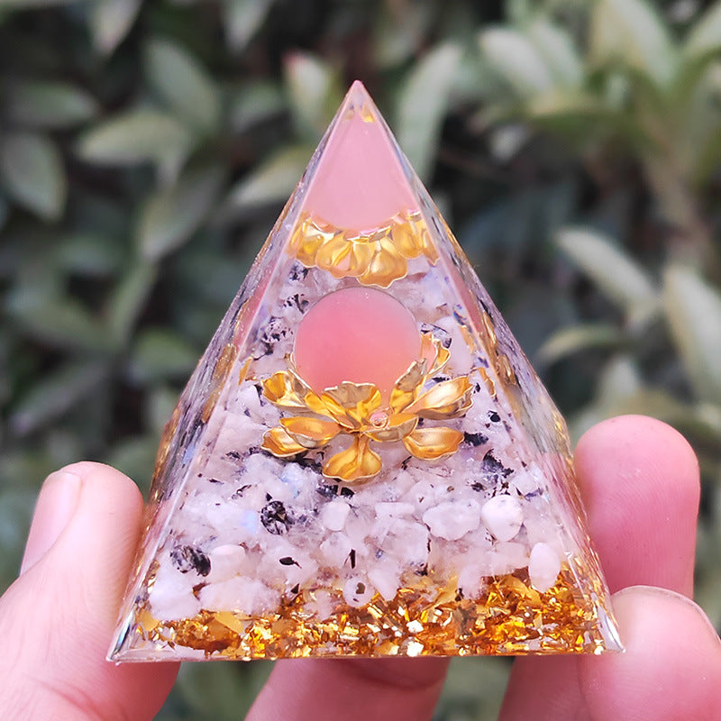 Crystal Pyramid(5CM)-QK4-37