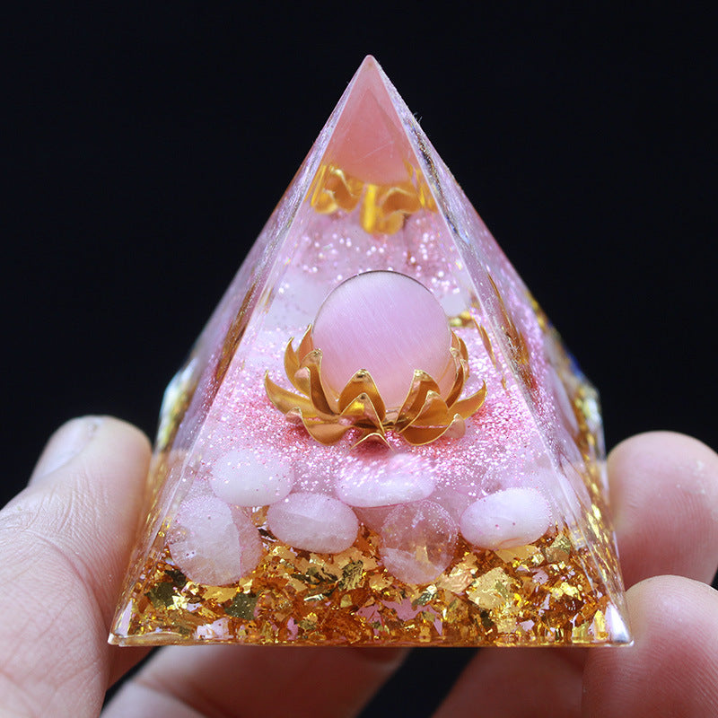 Crystal Pyramid Gravel drip resin home and office desktop decoration handicraft factory-5CM