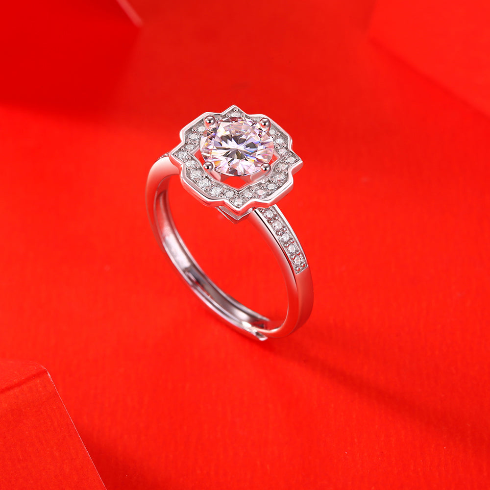 Womens Sterling Silver 1 Carat Round Moissanite Ring
