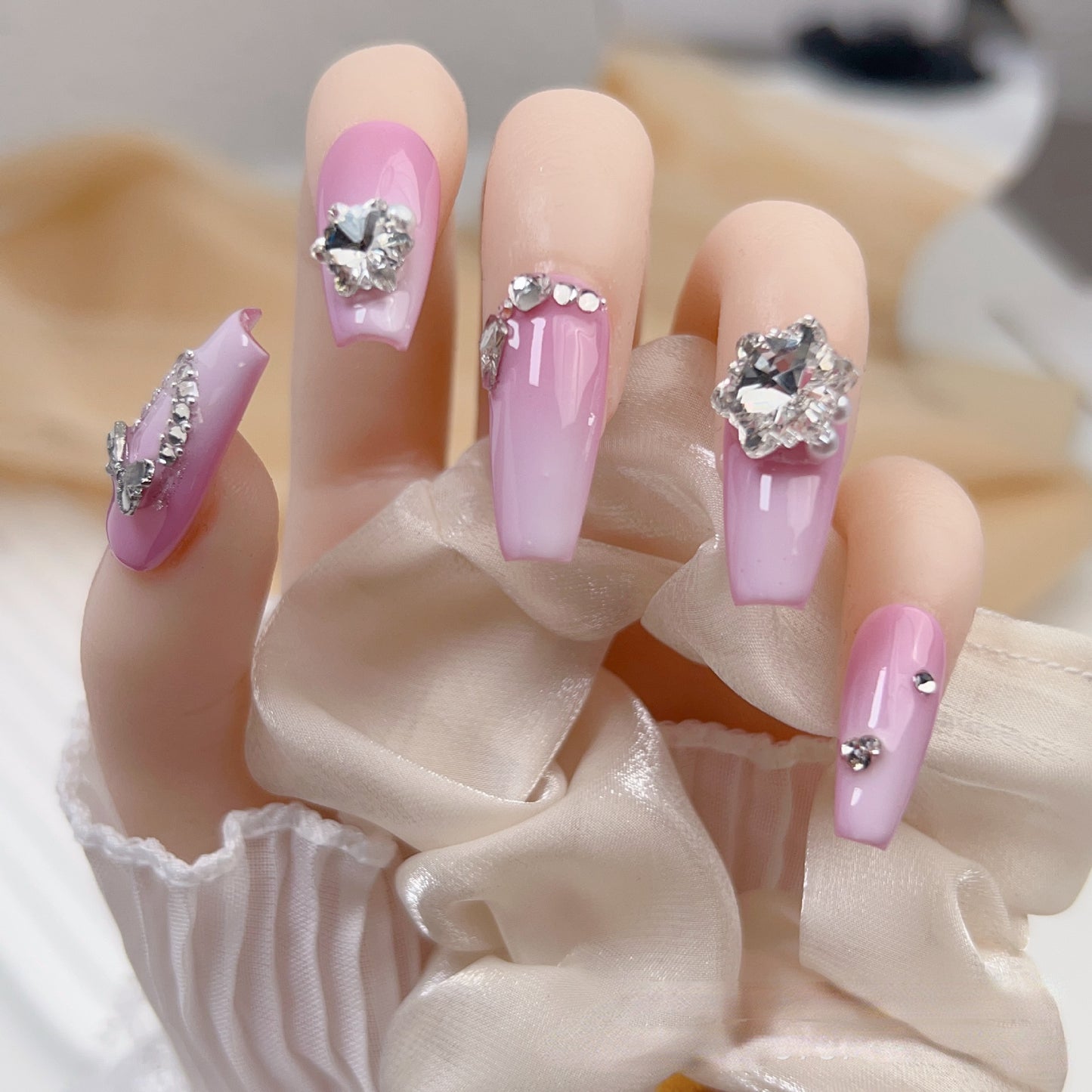 Press on Nails-028