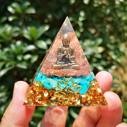 Crystal Pyramid Buddha(6CM)