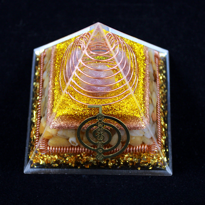 Crystal Pyramid(8CM)