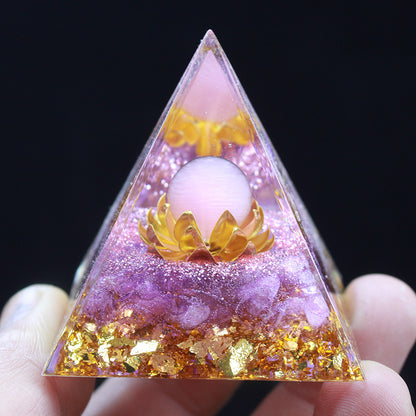 Crystal Pyramid Crushed Stone Drip Resin Home Office Desktop Ornament Crafts-6CM