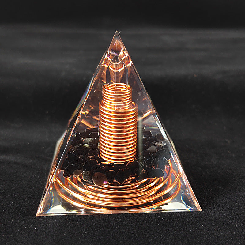 Crystal Pyramid(6CM)