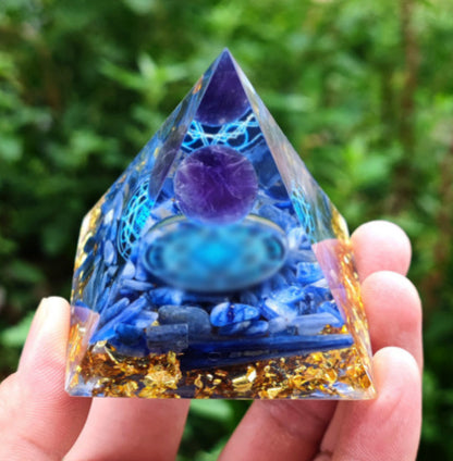 Crystal Pyramid Crushed Stone Drip Resin Home Office Desktop Ornament Crafts-6CM