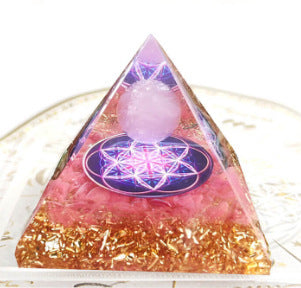 Crystal Pyramid(6.5CM)