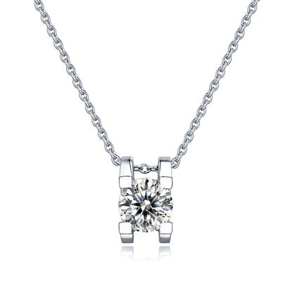 Graceful and glitzy 6.5mm Moissanite Beauty on S925 Chain