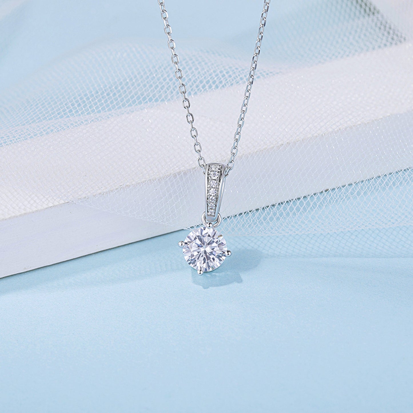 1ct/2ct Moissanite Pendant on Silver Chain: Stunning Simplicity