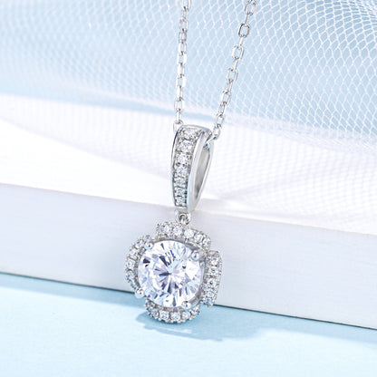 S925 Sterling Silver 1ct/2ct Moissanite Necklace with Radiant Sparkle