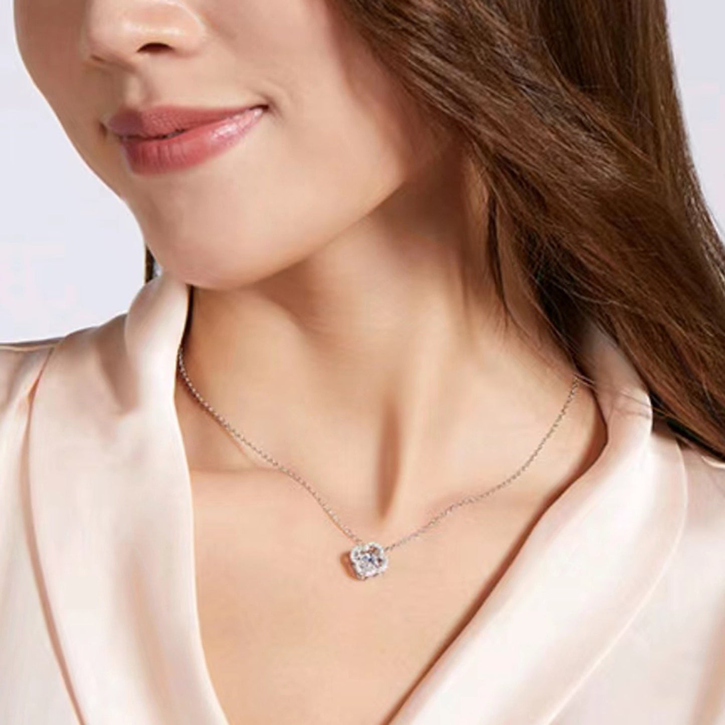 Spinning Moissanite Solitaire Necklace: Reveal Every Facet