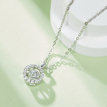 The Moving Moissanite Necklace: The Spinning Gem