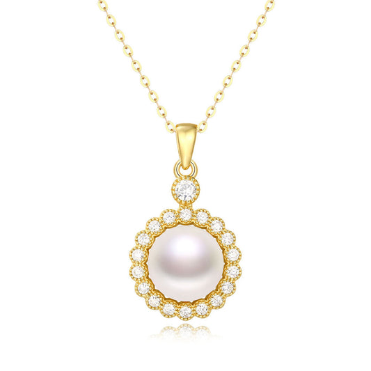 Sterling silver necklace with luminous pearls in "Pearl Perfection