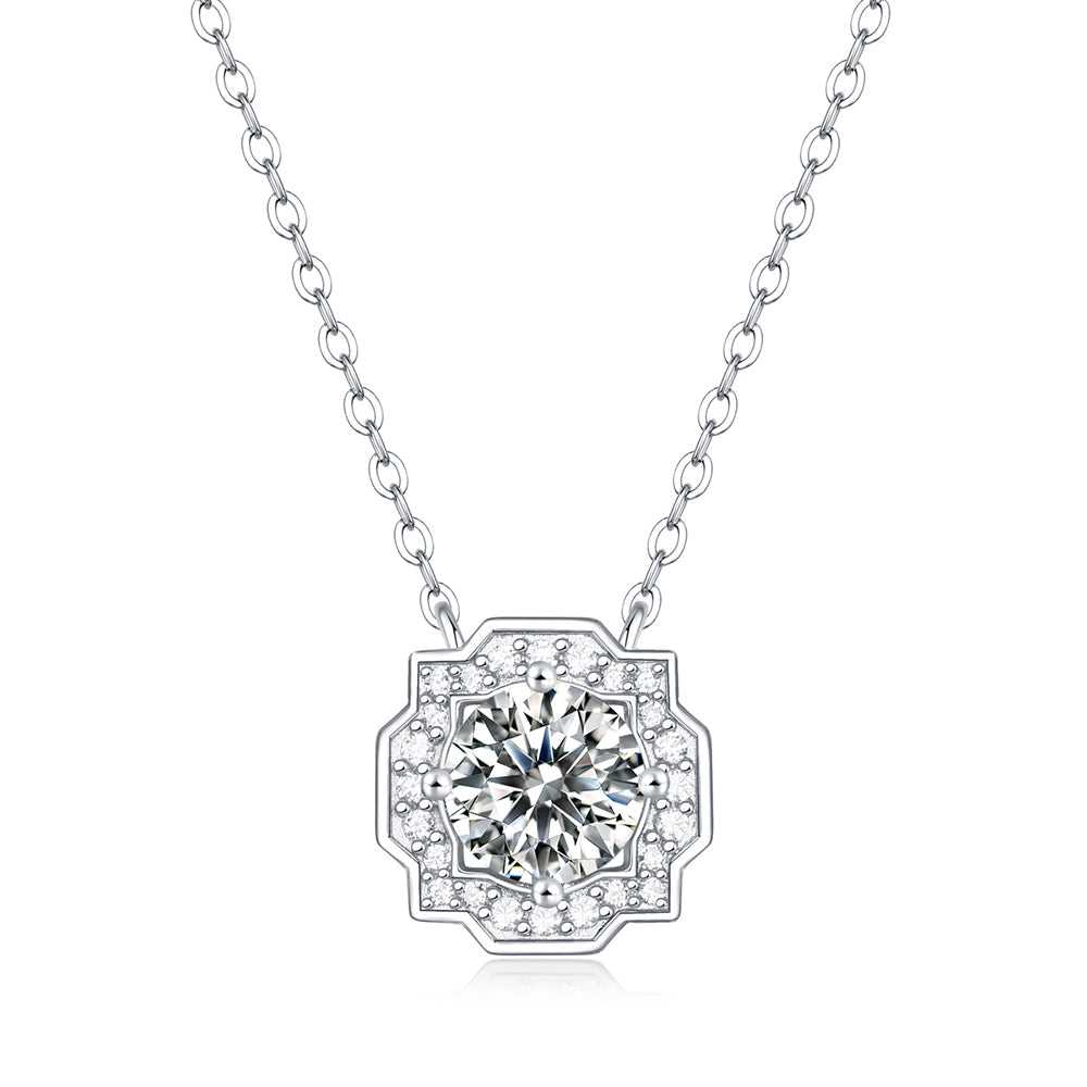 Necklace with 6.5mm Moissanite Solitaire in S925 Sterling Silver Delight