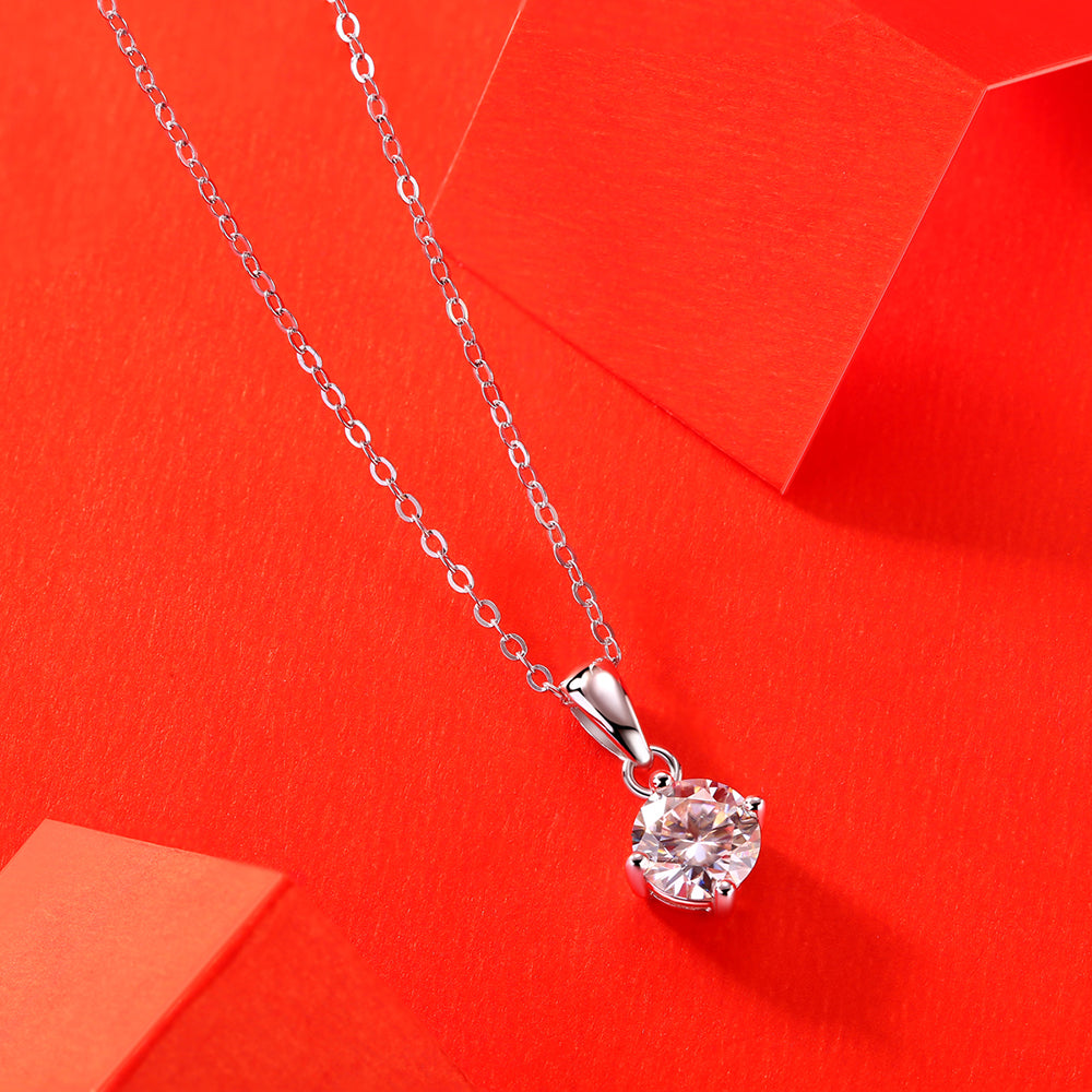 t Moissanite Pendant on Silver Chain: Stunning Simplicity